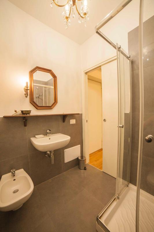 Triple Room image 2