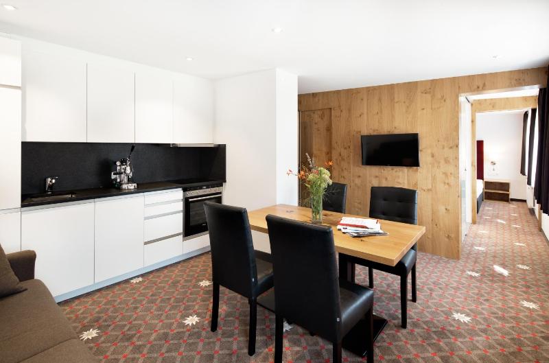 Suite image 4