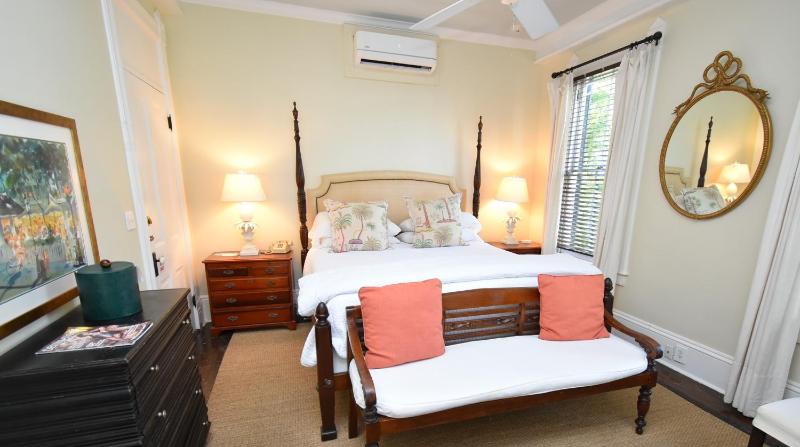 Simonton Court Historic Inn & Cottages - image 41