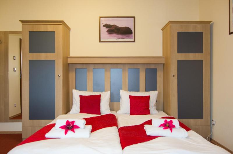 Double Room with Private Bathroom image 4