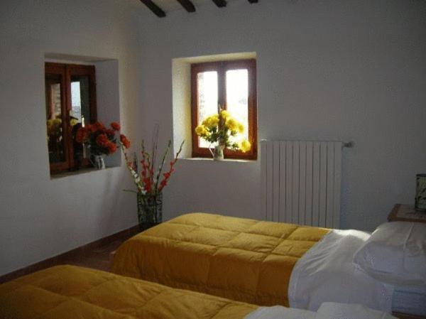 Two-Bedroom Apartment image 4
