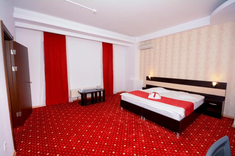 Junior Suite image 2