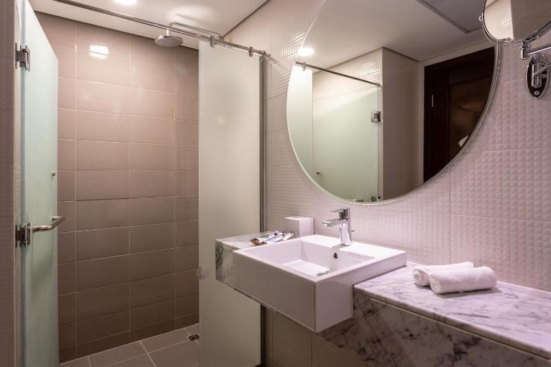 Family Club Suite image 3