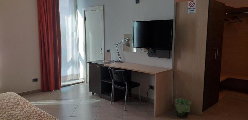 Double or Twin Room image 1