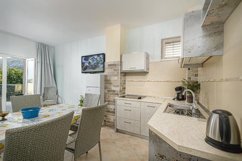 Apartment with Terrace image 2