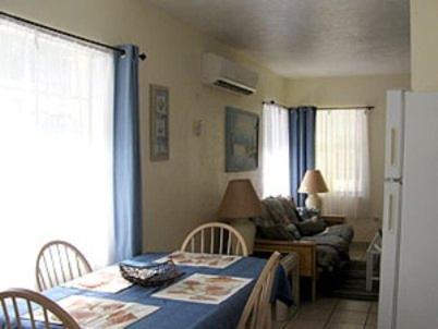 Queen Suite image 1
