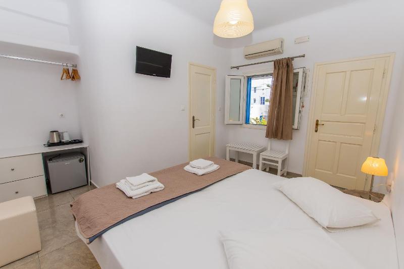 Mykonos Vouniotis Rooms - image 13