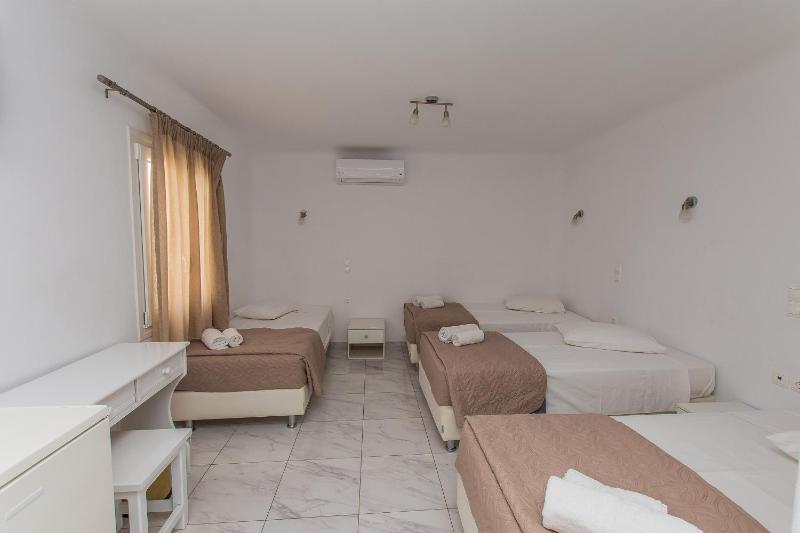 Mykonos Vouniotis Rooms - image 16