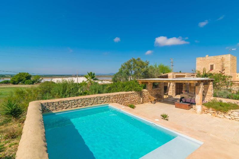 Villa image 3