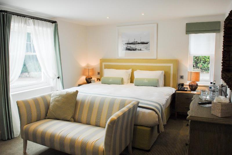 Double Room with Courtyard View  image 1