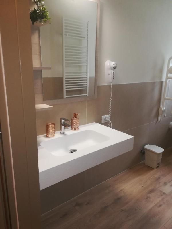 Double or Twin Room - Disability Access image 3