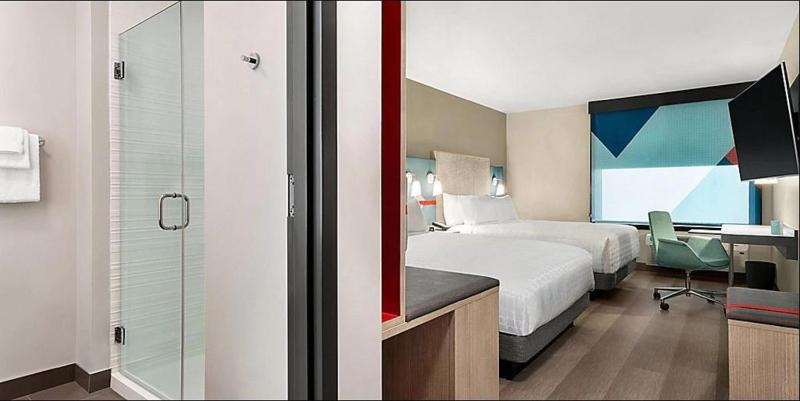 Standard Room with Two Queen Beds image 1