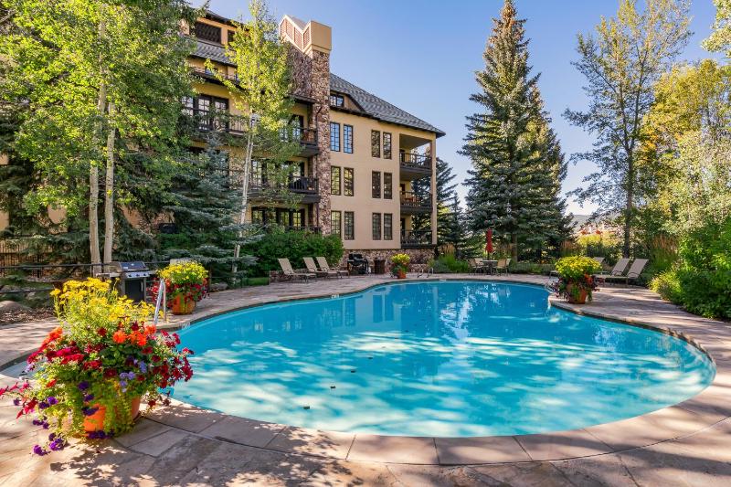 Creekside at Beaver Creek - image 7