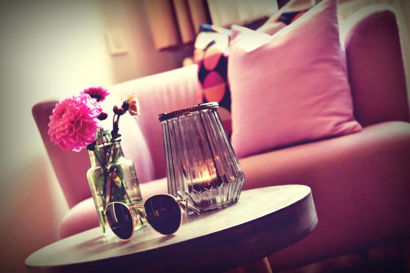 Small Double Room image 3