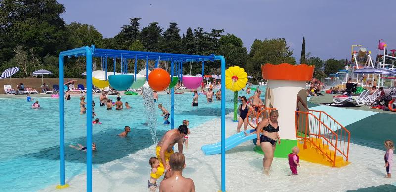Happy Camp Mobile Homes in Camping Cisano San Vito - image 23