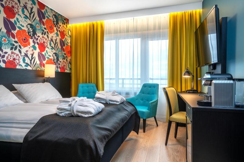 Superior Double Room image 3