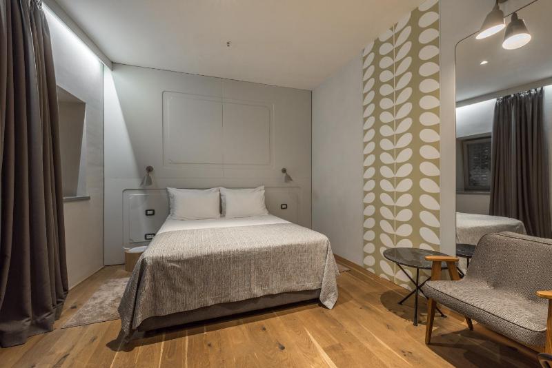 Double Room - Ground Floor image 3