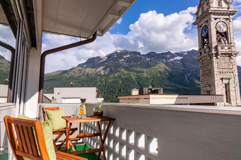 Junior Suite with Balcony image 2