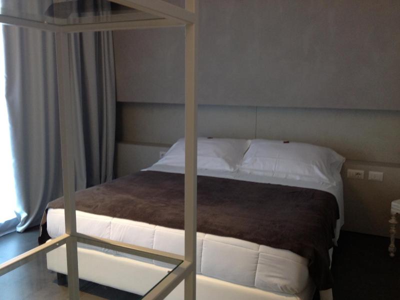 Triple Room image 2