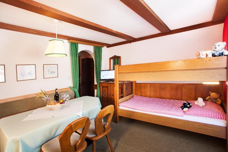 Comfort One-Bedroom Apartment with Balcony image 1