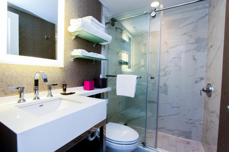 Junior Double Suite image 1