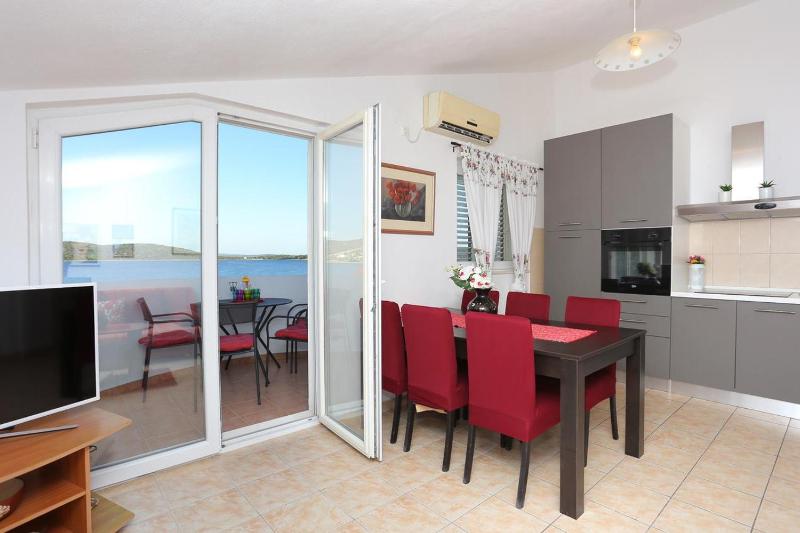 Two-Bedroom Apartment with Terrace and Sea View image 3