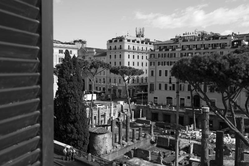 Junior Suite with City View image 3