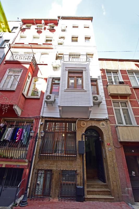 Sunshine Taksim Suite - image 9