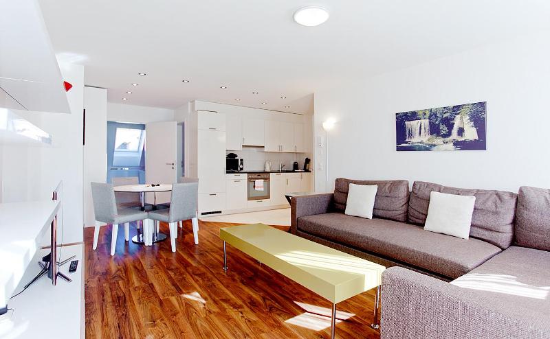 Premium Apartments by Livingdowntown - image 6