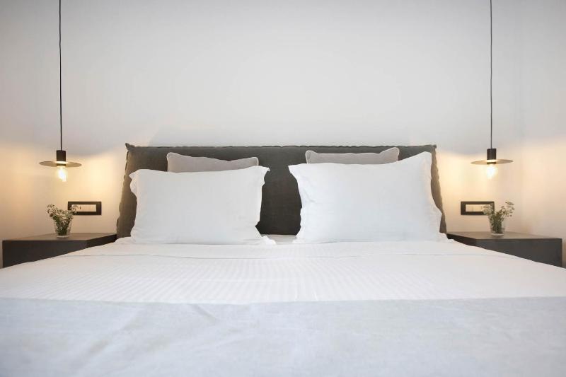 Superior Apartment image 1