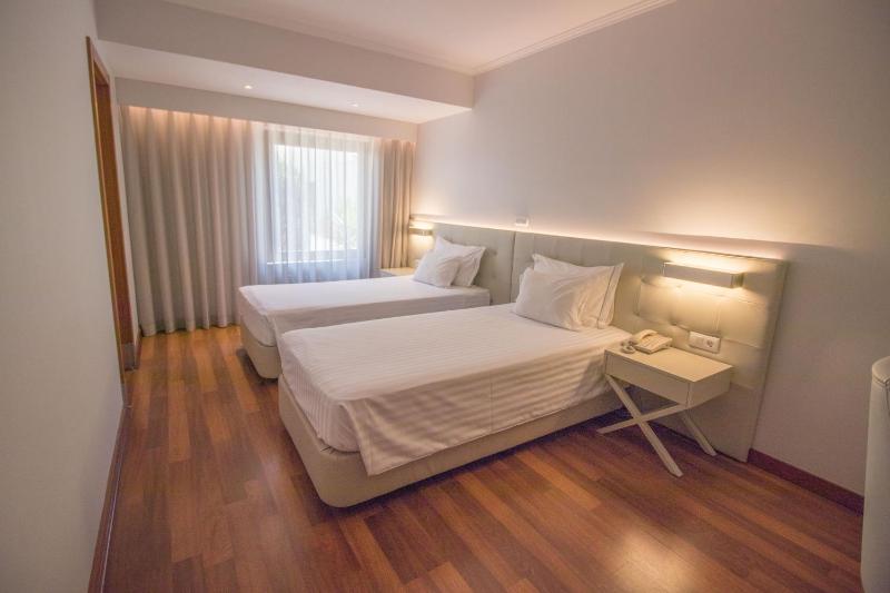 Double or Twin Room with Free Parking image 4