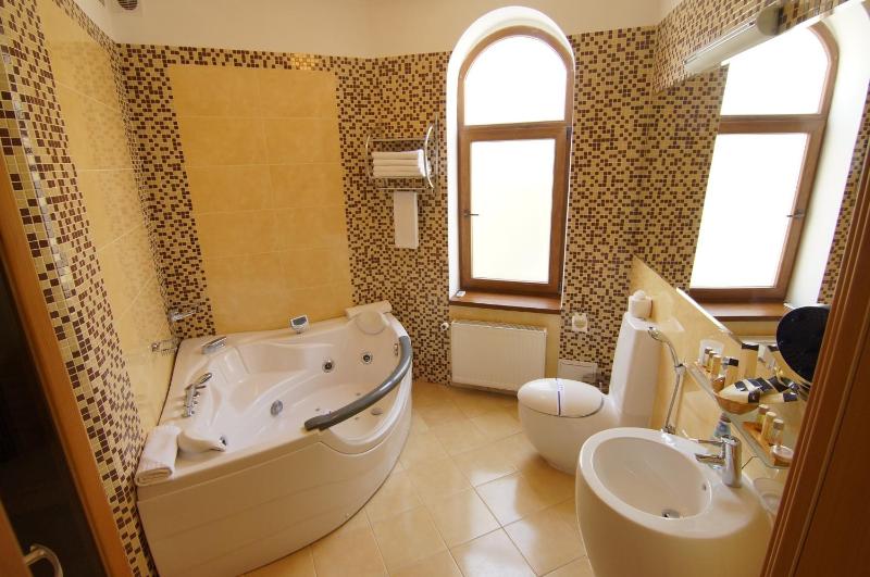 Presidential Suite image 4