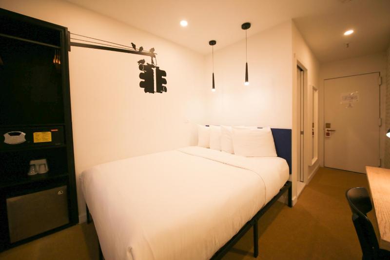 Doxie Hotel - image 8