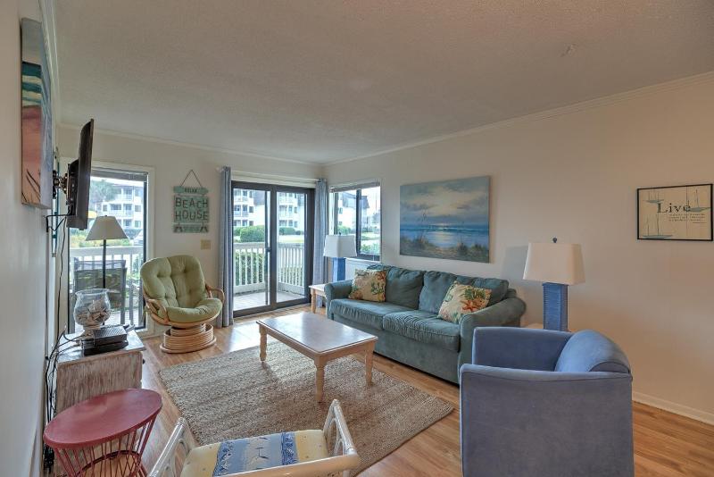 One-Bedroom Apartment image 3