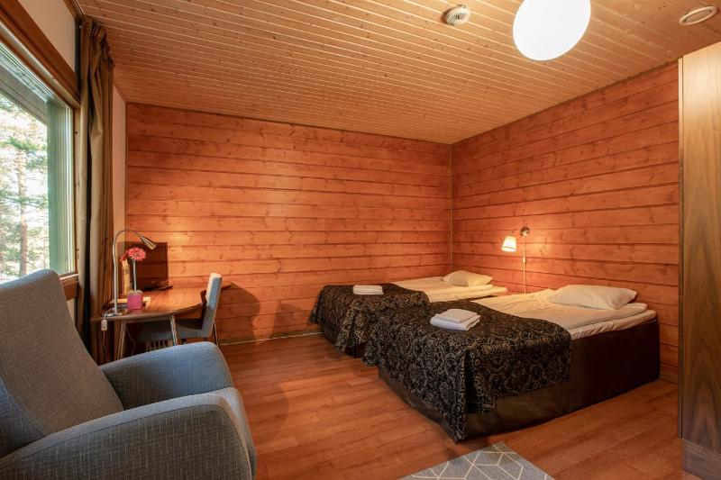 Twin Room image 2