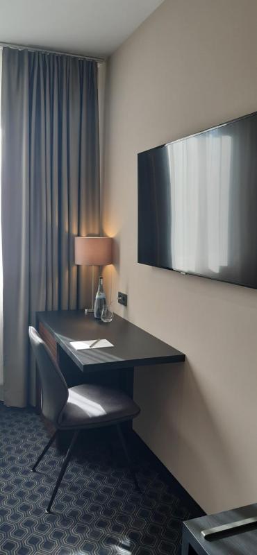 Single Room image 1