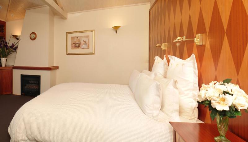 Lake Taupo Lodge - image 26