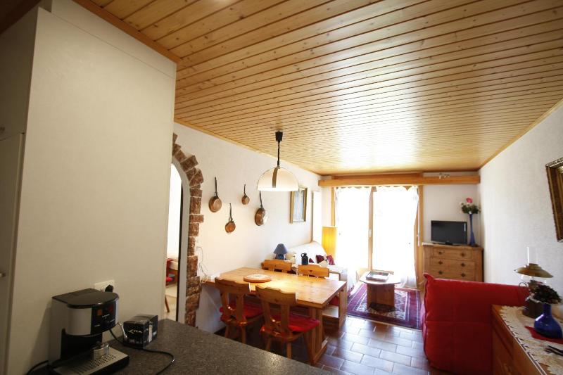 One-Bedroom Apartment / B5 image 2