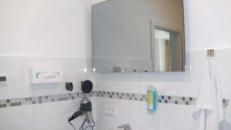 Deluxe Double Room image 4
