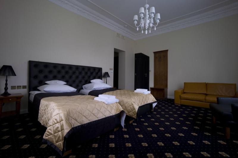 Superior Apartment image 1