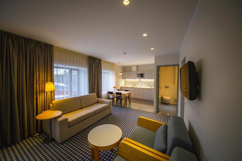 Family Room image 2