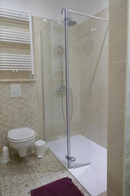 Two-Bedroom Apartment with Balcony image 2