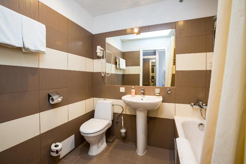 Single Room image 4