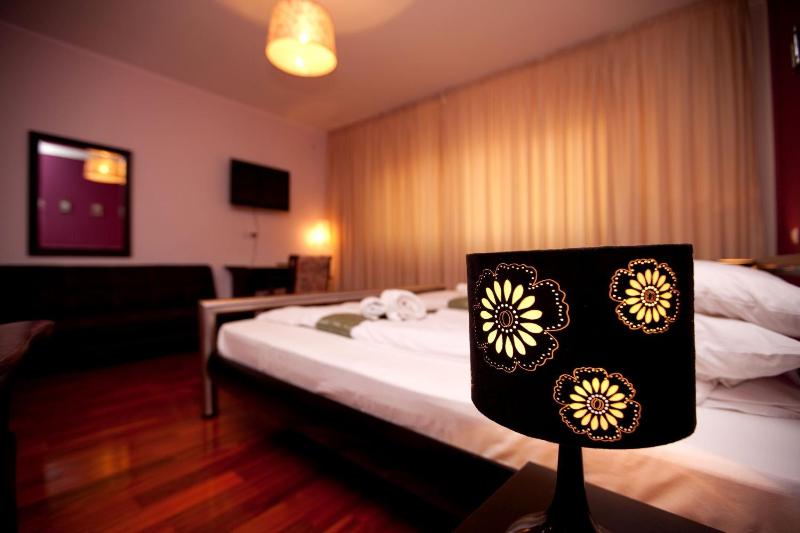Pension Dinu Residence - image 16