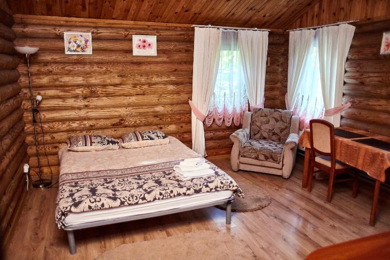 One-Bedroom House image 2