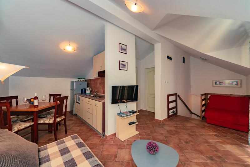 One-Bedroom Apartment Przno image 2