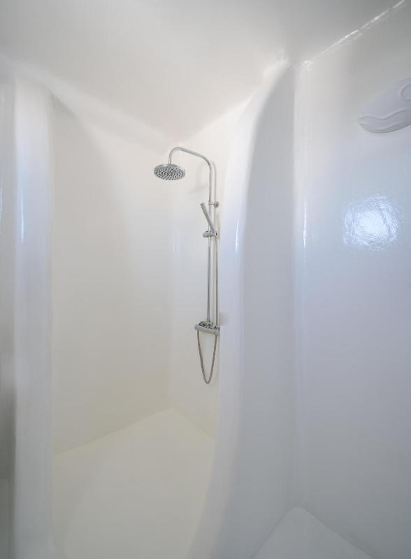 Two-Bedroom Suite With Hot Tub and Panoramic Caldera View - Split Level image 4