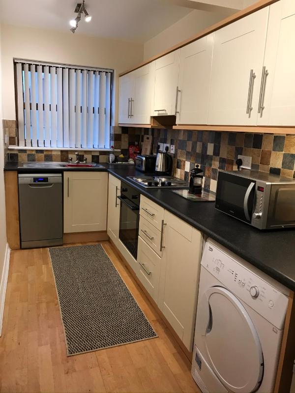 No. 6 Clifden Court Images