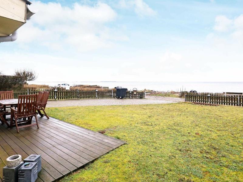 Three-Bedroom Holiday Home  image 2