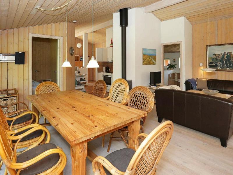 Four-Bedroom Holiday Home image 3